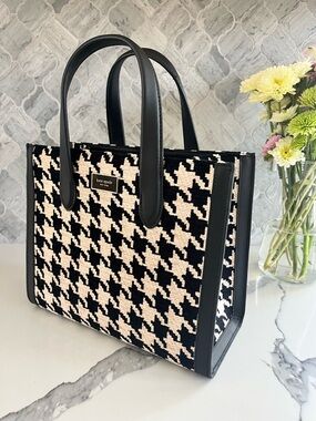 Kate Spade New York Manhattan Houndstooth Chenille Small Tote